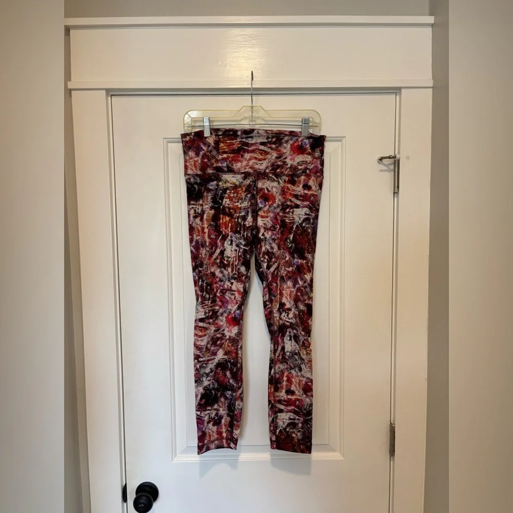 Lululemon - Wunder train High Rise Tight 25" in Urbantricity - Picture 2 of 9